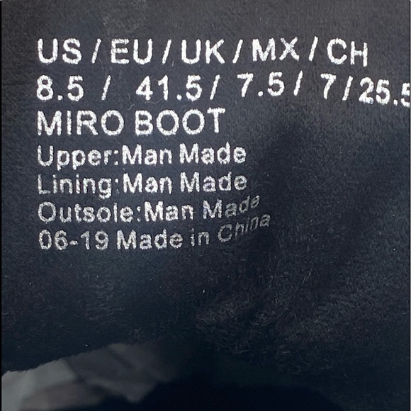 Kenneth Cole Reaction Black Micro Boot - Picture 12 of 15